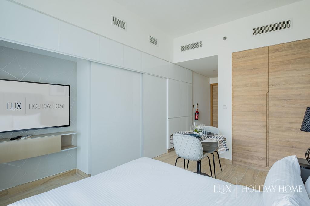 LUX - Studio One Suites 1 - thumb 5