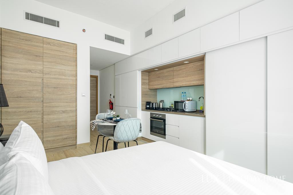 LUX - Studio One Suites 2 - thumb 6