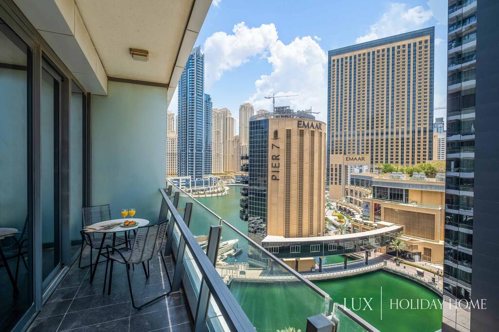 LUX - The Modern Dubai Marina Suite 2 - thumb 0