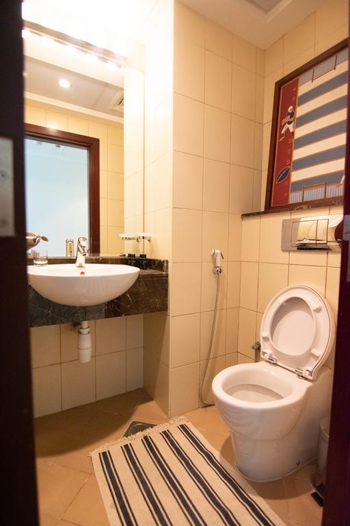 Lux BNB Jumeirah Lake Towers - thumb 6