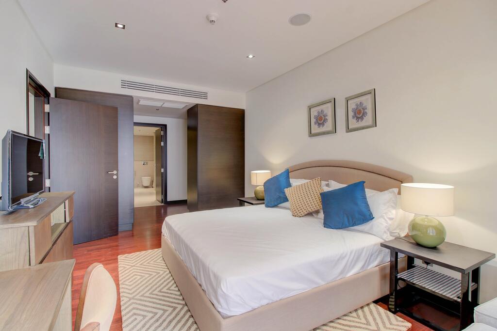 Luxe Getaways Anantara Palm Jumeirah Apartment Holiday Home - thumb 6