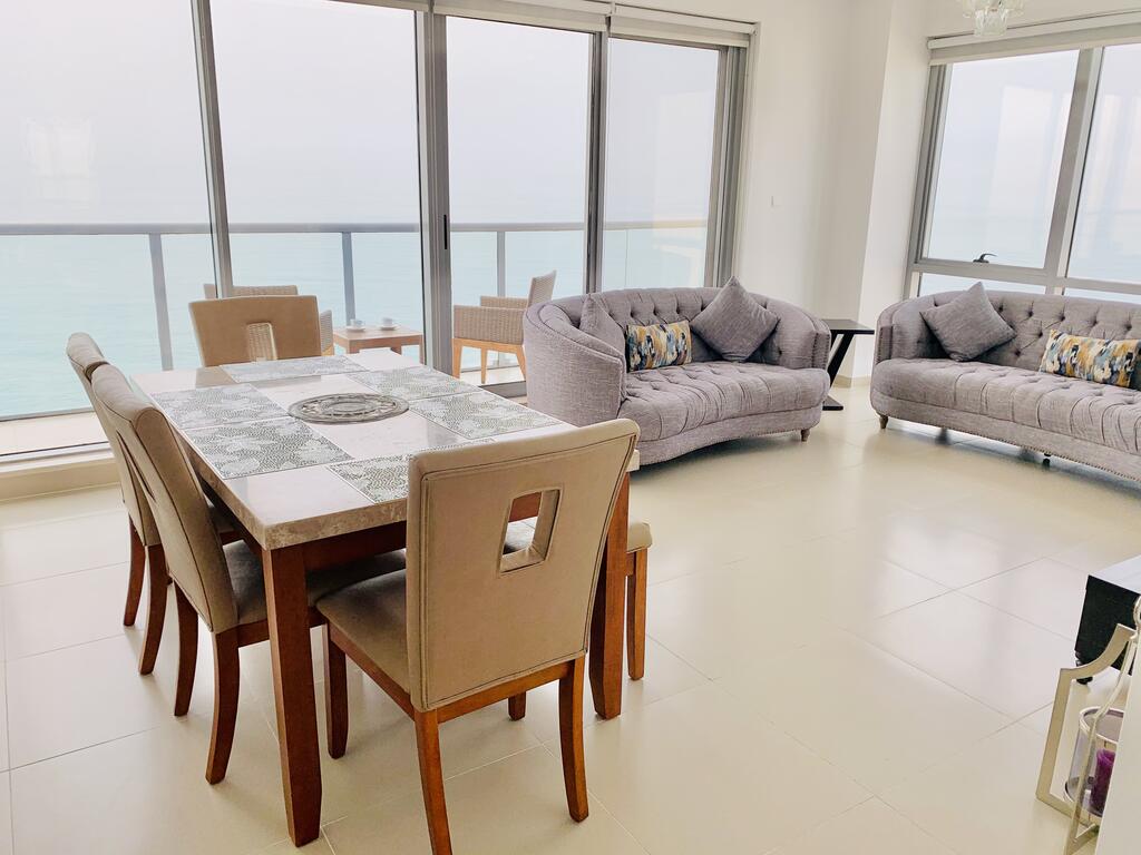 Luxurious 2 Bedroom Apartment - Direct Seaview - thumb 1