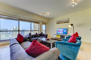 Luxurious 3-Bedroom 36th High Floor Apartment In JBR, Rimal