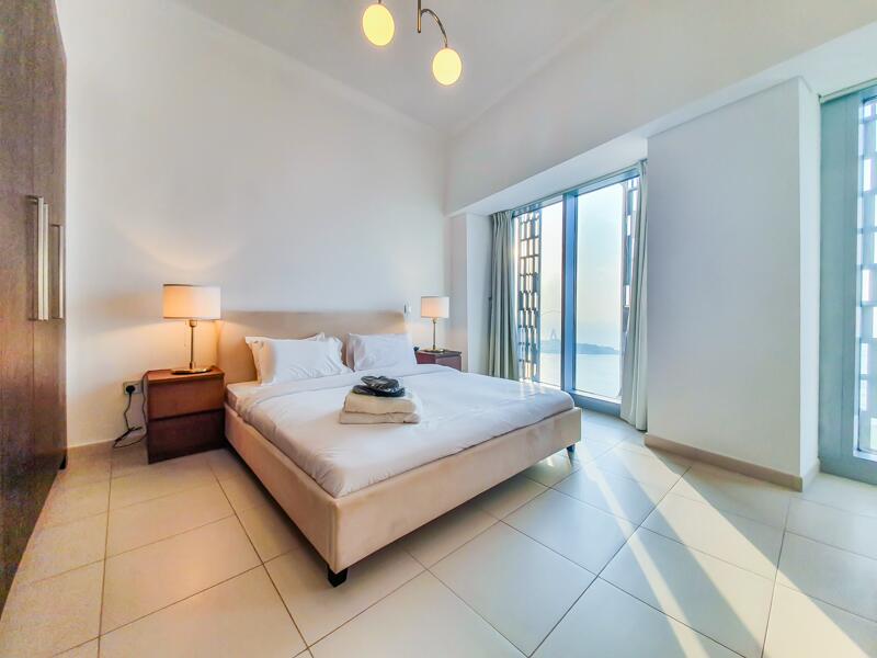 LUXURIOUS 4 BEDROOM WITH Amazing DUBAI EYE VIEW - thumb 8