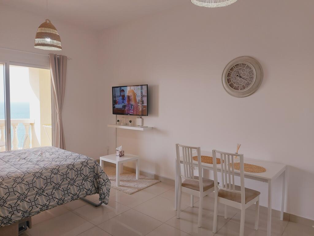 *** Amazing And Cozy Studio With Sea View. *** - thumb 7