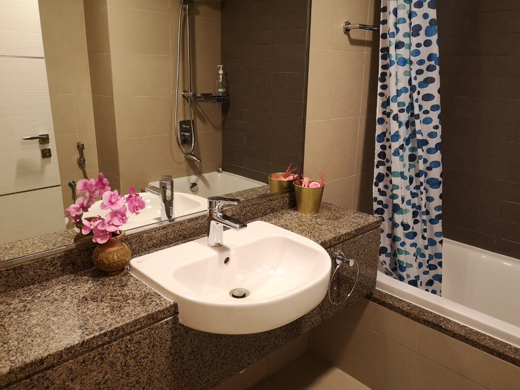 Al Reef Towers - For Women Only - thumb 6