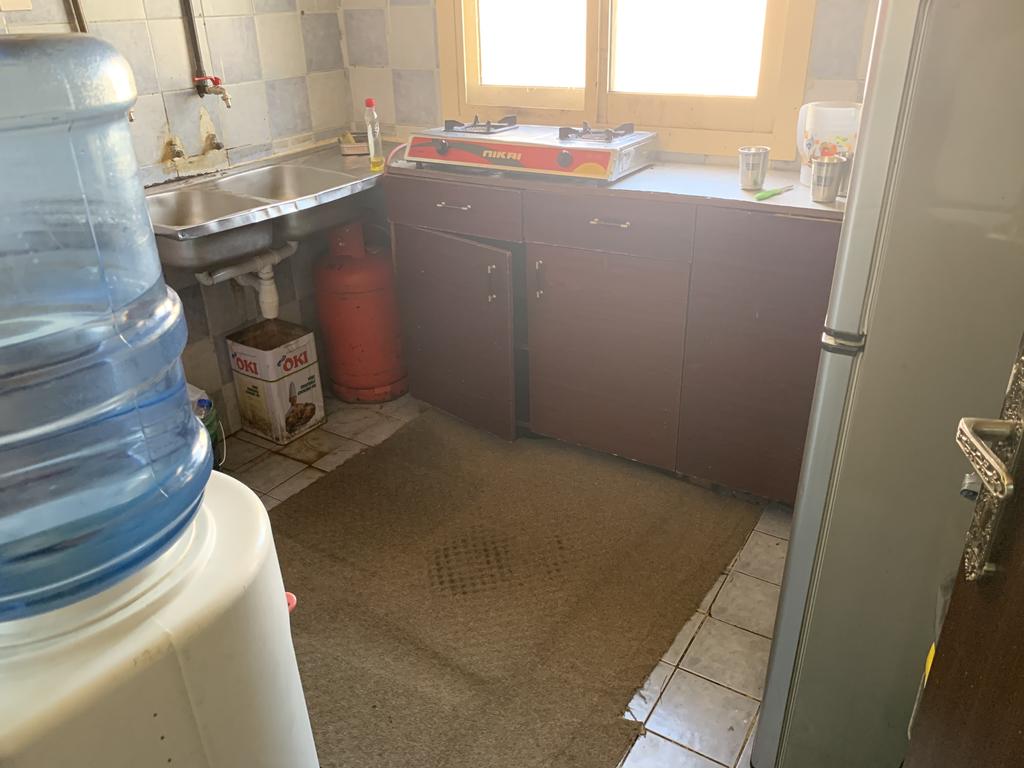 Al Satwa Hostel - thumb 7