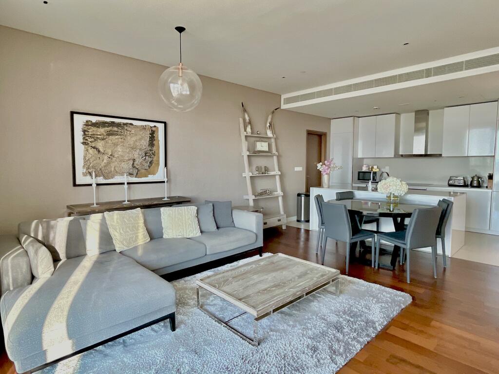 AMAZING 2 BEDROOM + KIDS ROOM-City Walk - thumb 2