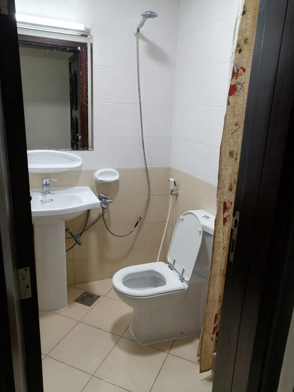 1 - Wael Homes Dubai Close Partition Rooms - Near MOE - 1102 R-2 - thumb 4