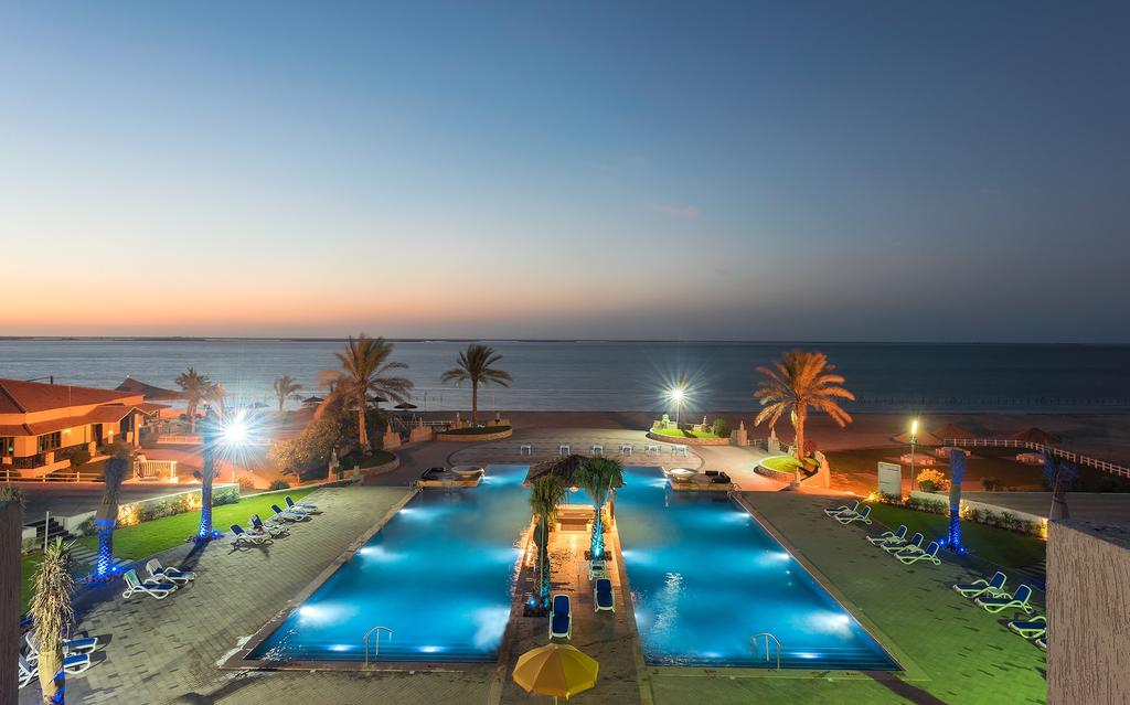 Barracuda Resort - thumb 0