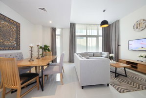 Beautiful 3 Bed Villa With Maid Room & Backyard