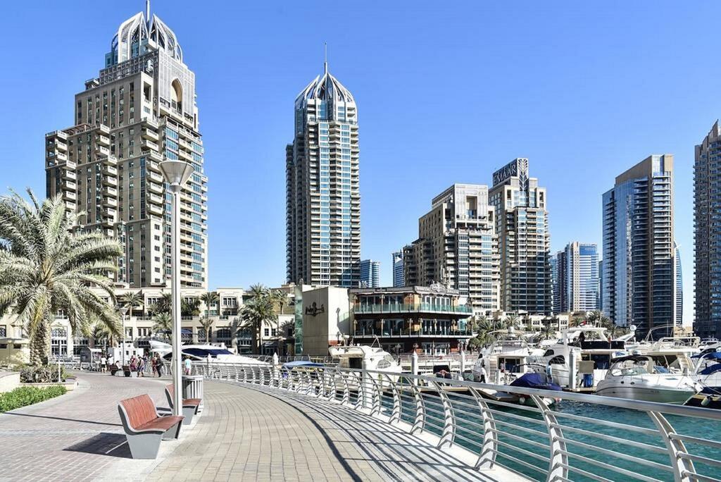 2 Bedroom Apartment In Marina Diamond 4 - thumb 6