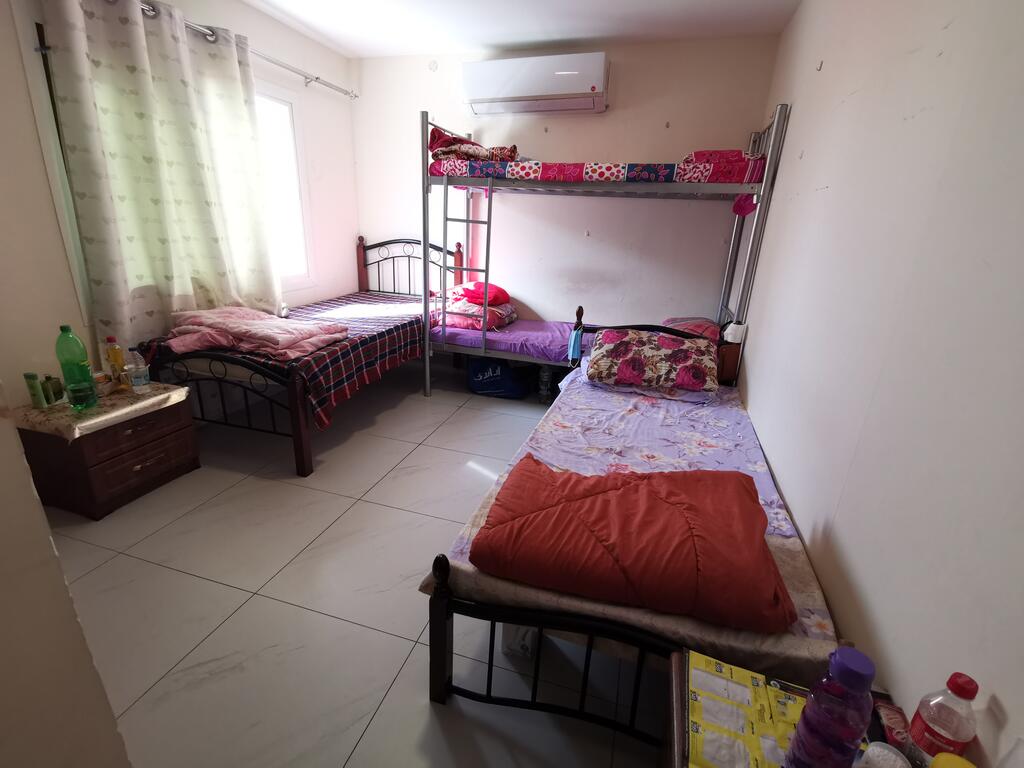Bed Space For Females Near Metro Station - thumb 0