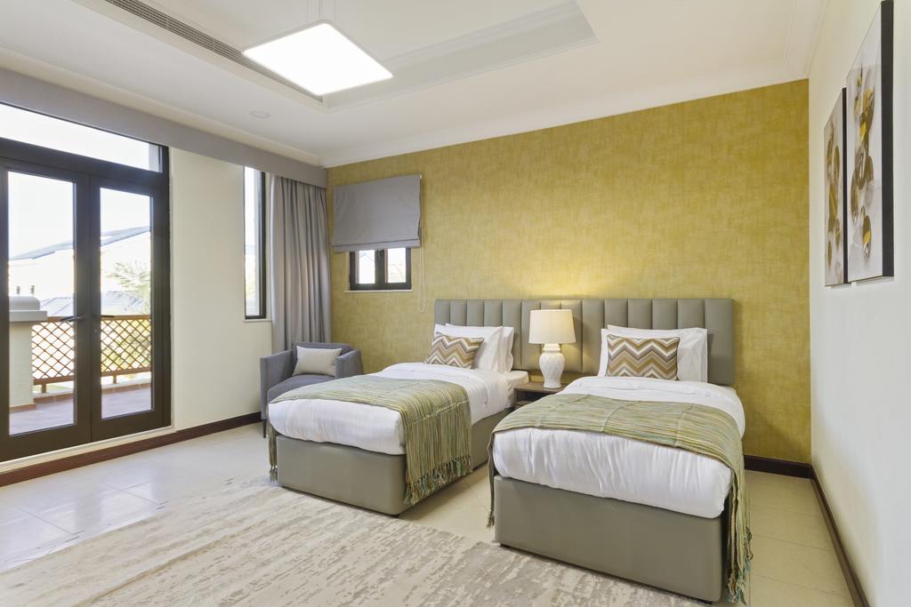 Bespoke Residences - 4 Bedroom Luxury Villa In The Palm - thumb 3