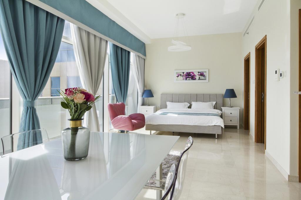 Bespoke Residences - Bay Square - thumb 0
