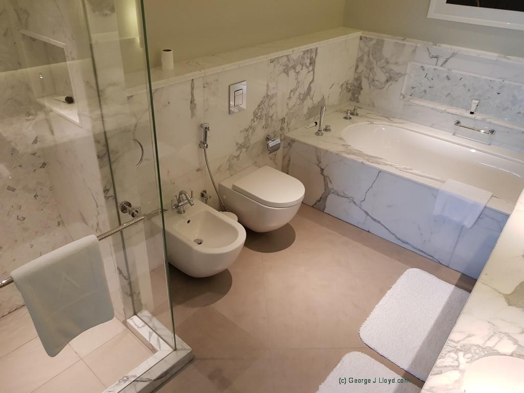 2 Bedroom With Full Burj View - thumb 2