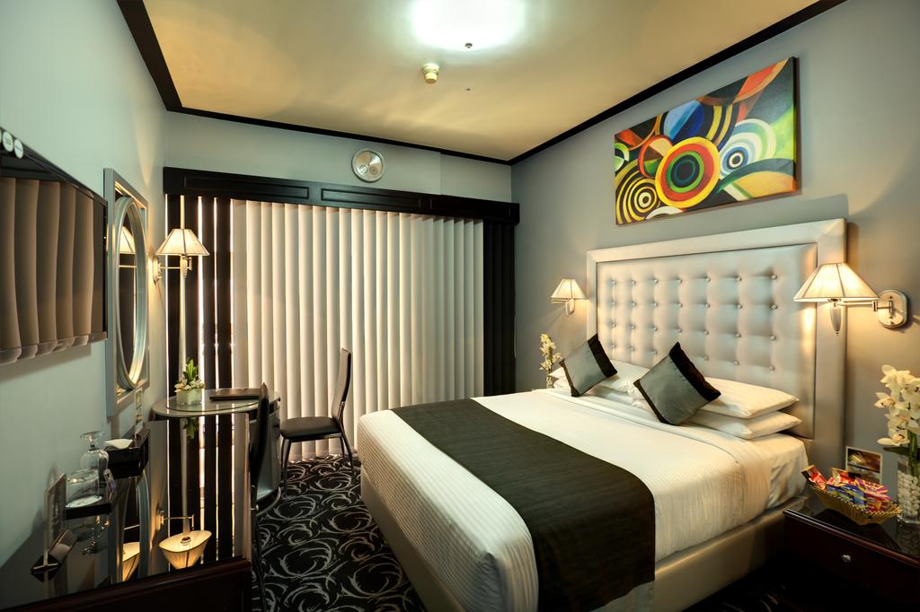 Broadway Hotel - thumb 1