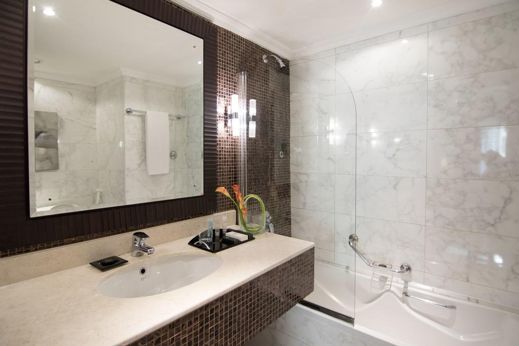 Carlton Tower Hotel - thumb 0