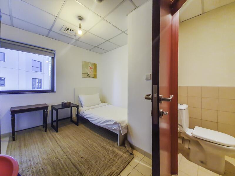 Castle Plaza- Partial Sea View 3 Bedroom - thumb 3