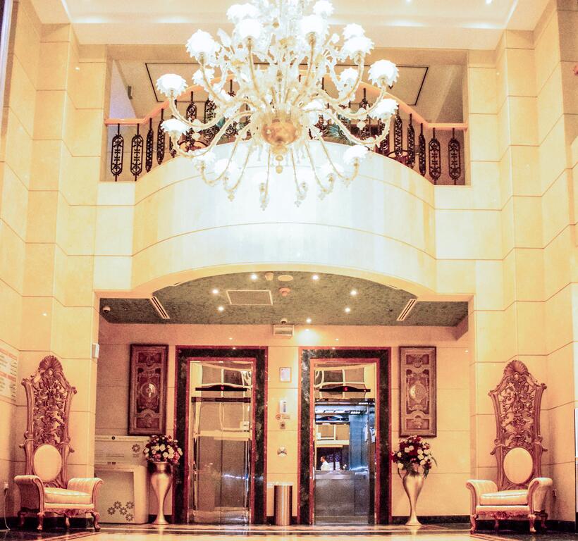 Chic Suite In Lively Area Near Rolla Square Park - thumb 0