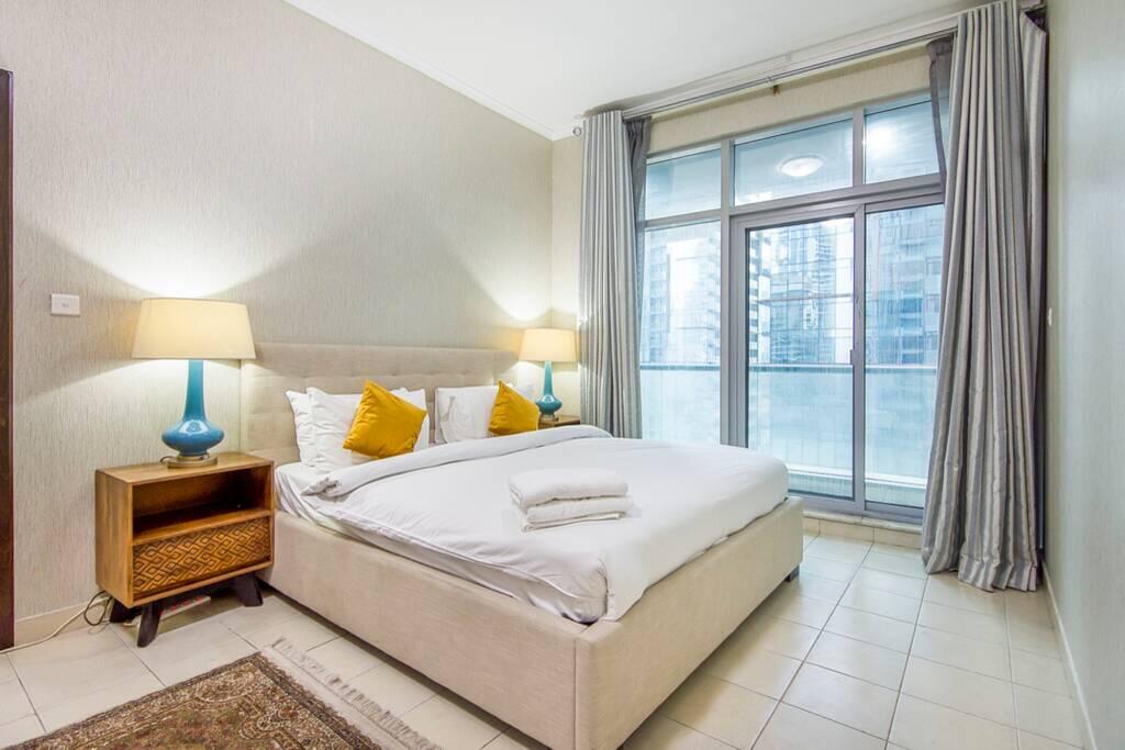 COSILY FURNISHED WELL MAINTAINED 1BED Room - thumb 1