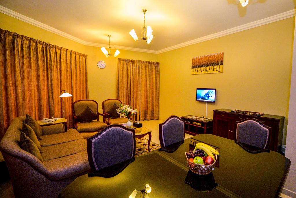 Cozy Suite Close To Aquarium And Al Khan Lagoon - thumb 4