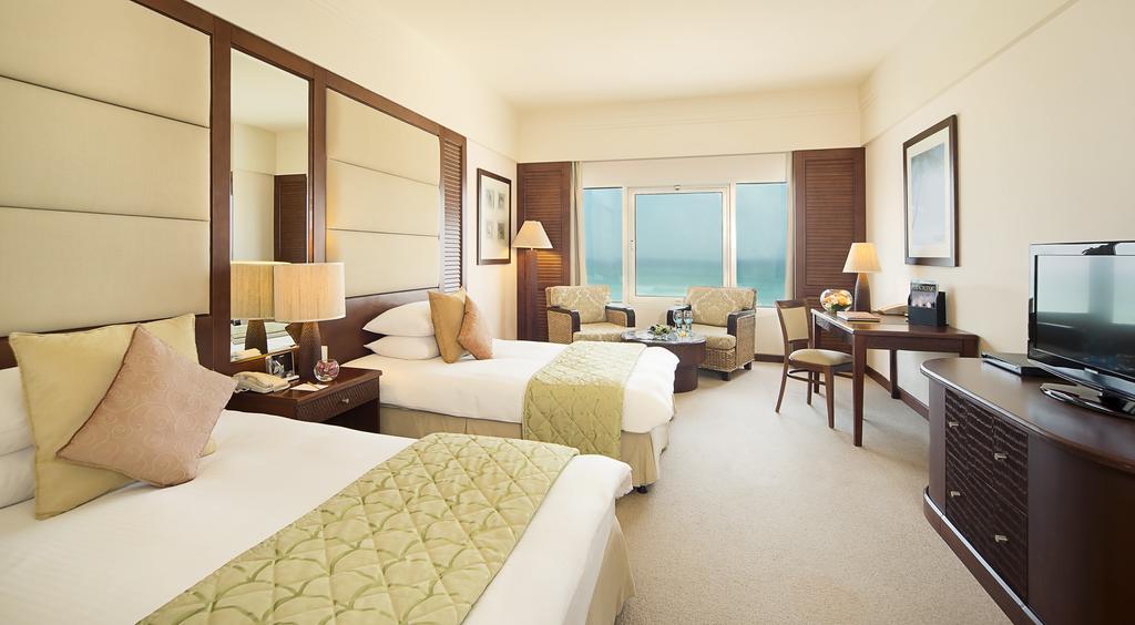 Danat Jebel Dhanna Resort - thumb 7