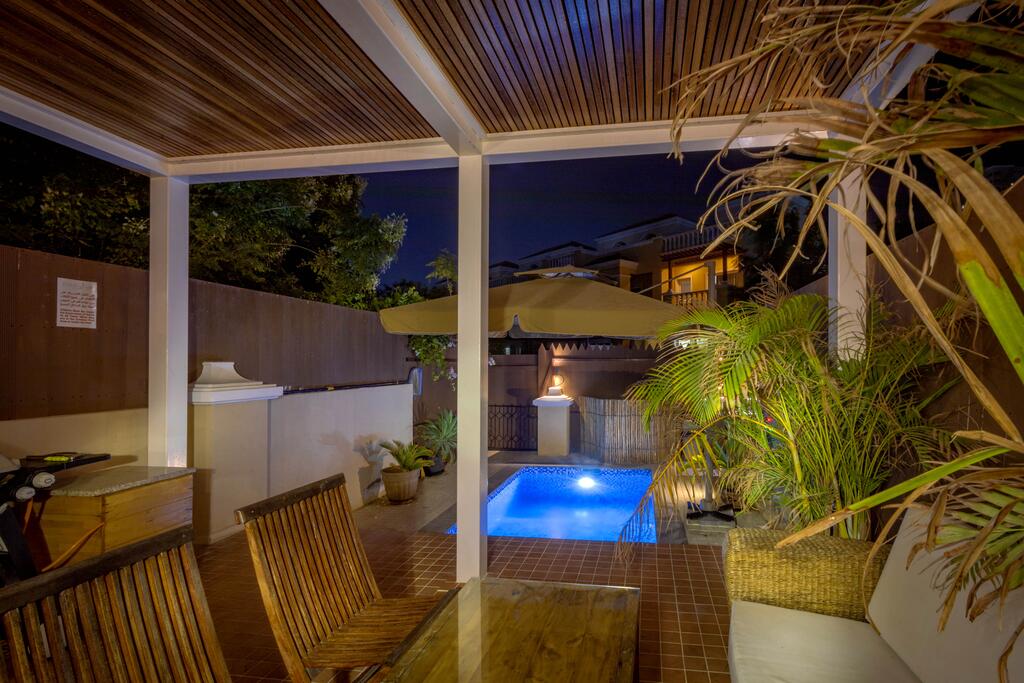 Dar 66 Townhouses Walk To Beach - thumb 1