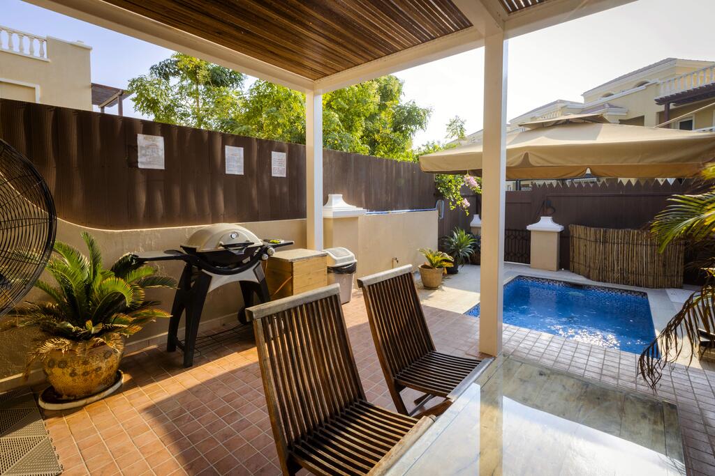 Dar 66 Townhouses Walk To Beach - thumb 2