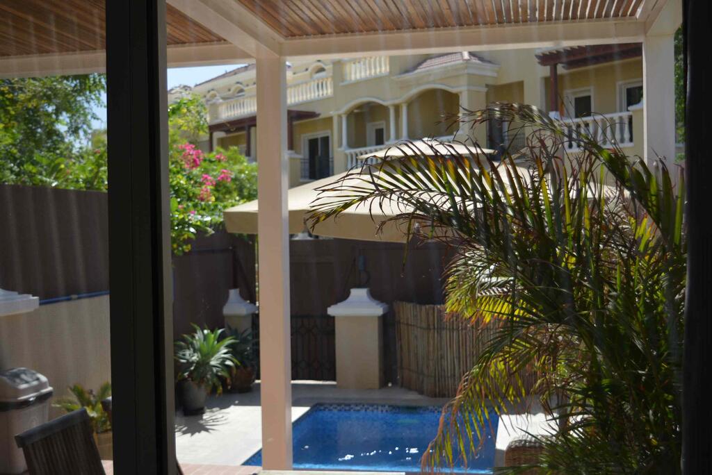 Dar 66 Townhouses Walk To Beach - thumb 0