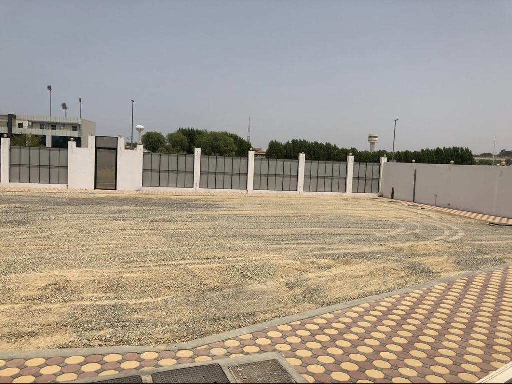 Deluxe House Across Emirates Football Club& Safeer Mall - thumb 9