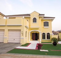 Deluxe Villa B Fond with Private Pool and Beach - Accommodation Dubai