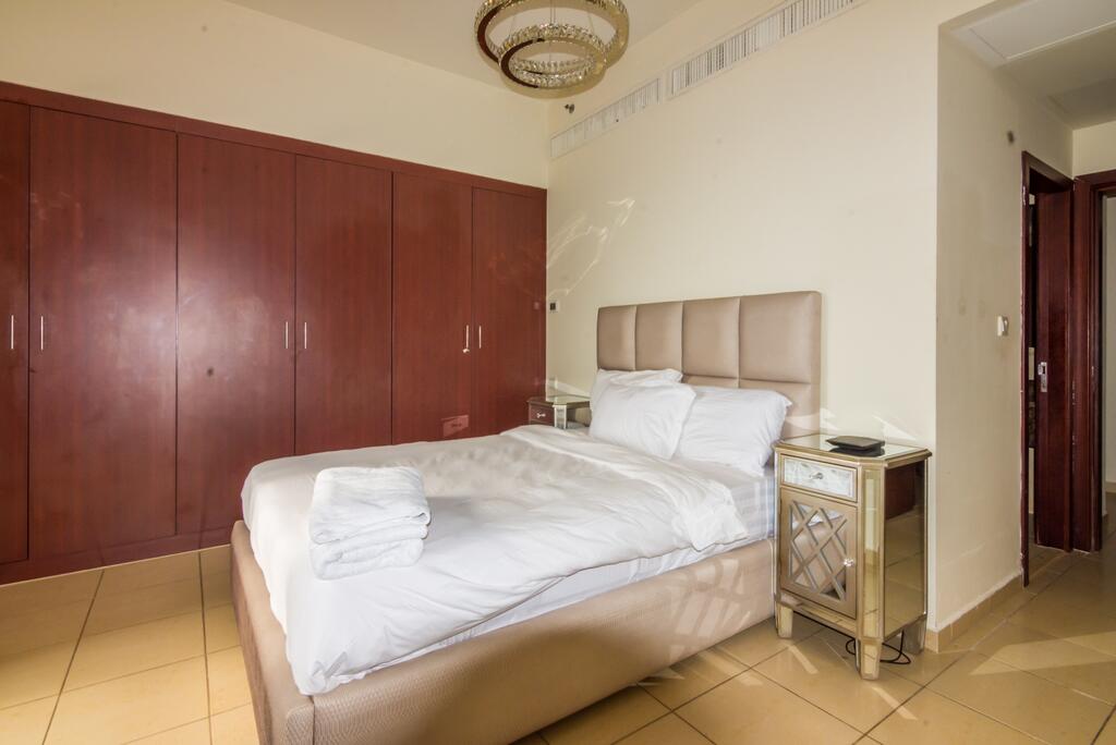 3-Bedroom Apartment With Full Sea View In JBR - thumb 3