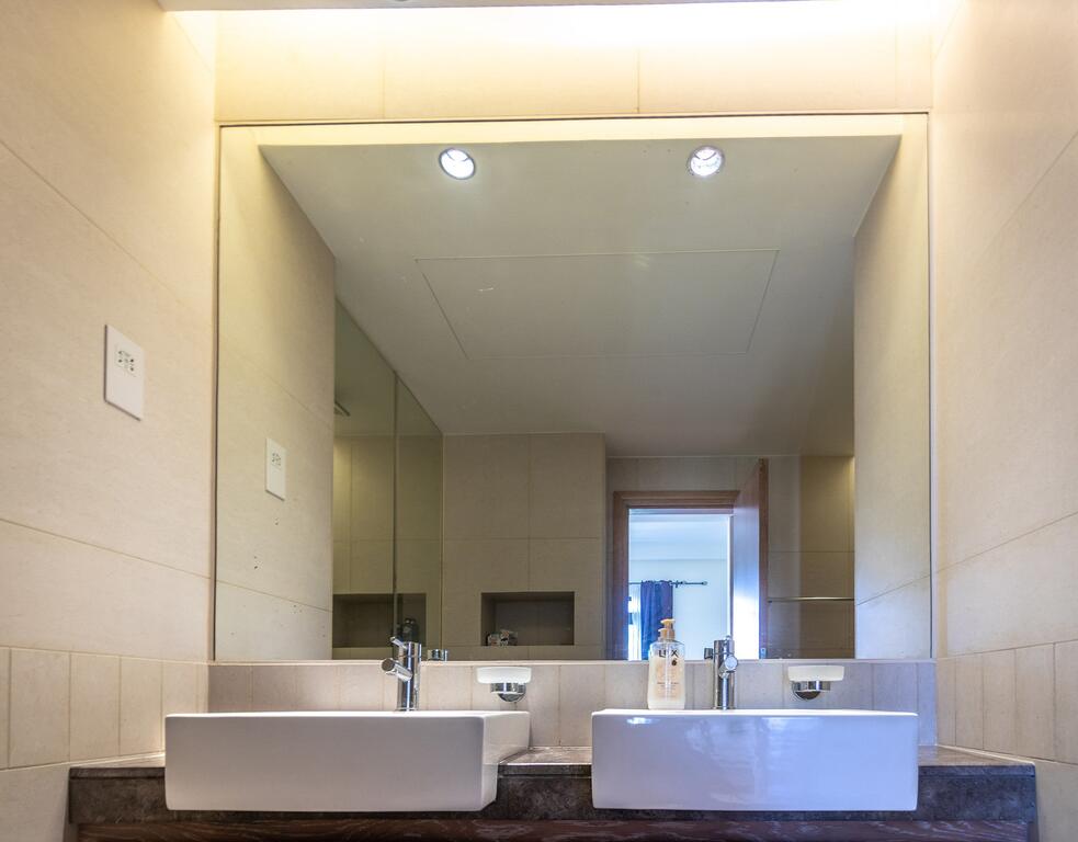 Desert City Stays - Saadiyat Island Getaway - thumb 1