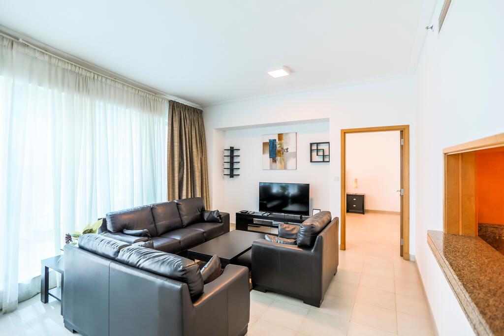 DHH - Aurora Tower 5 Mins Walk To JBR, Apartment With Marina View - thumb 2