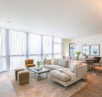DHH - Relaxing Stay Awaits You On This Splendid Apartment in City Walk Building 11A - Accommodation Dubai