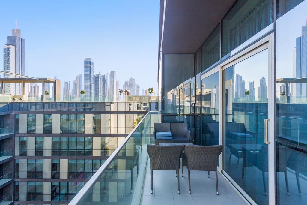 DHH -Bright & Charming, Reasonably Priced Apartment In City Walk Building 22 - thumb 3