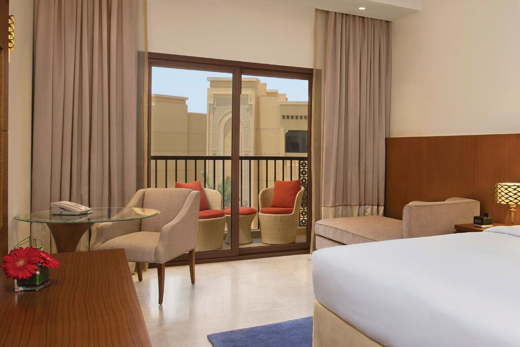 DoubleTree By Hilton Resort & Spa Marjan Island - thumb 2
