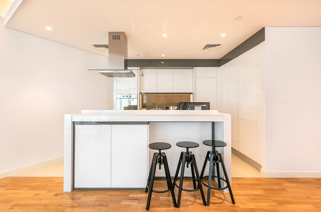 Driven Holiday Homes - Bluewaters Island Building 5 - thumb 6