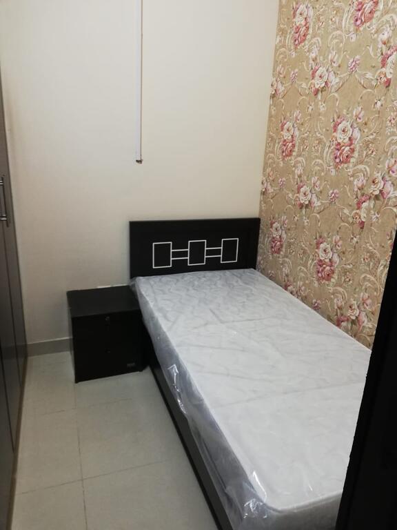 5 - Wael Homes Dubai Close Partition Room - Near MOE - 707 R-4 - thumb 1