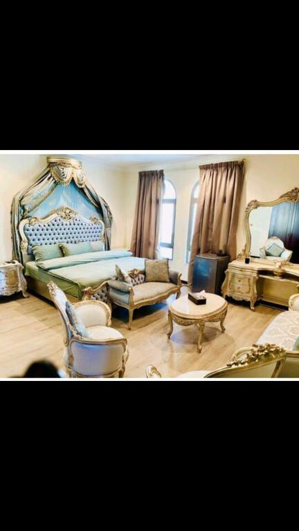 Dubai Luxury - thumb 0