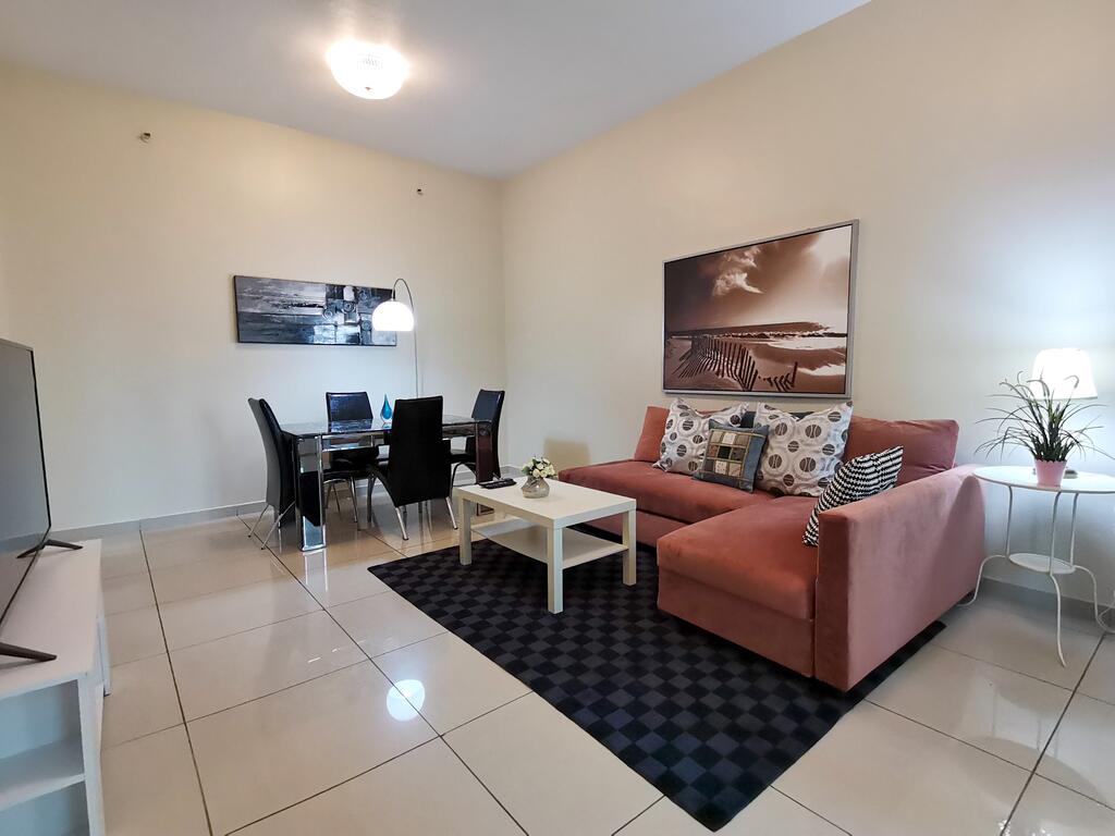 A C Pearl Holiday - Cozy One Bedroom Apartment In Marina - thumb 1