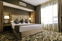Emirates Plaza Hotel Accommodation Dubai
