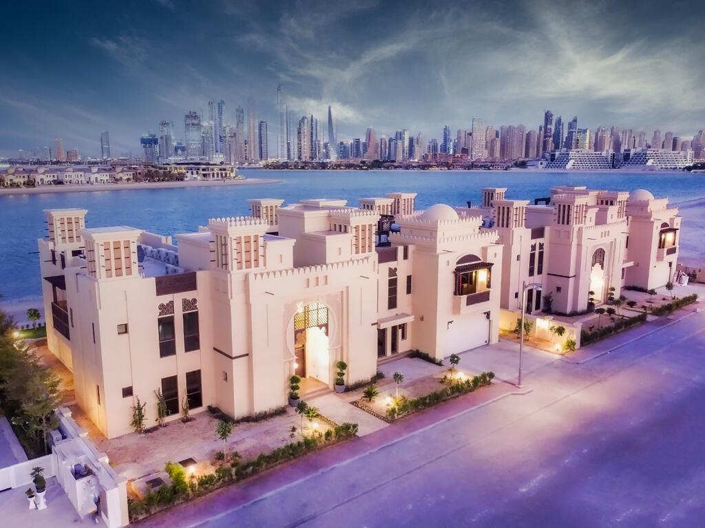 Exclusive 8-Bedroom Villa With Signature Amenities By Luxury Explorers Collection - thumb 0