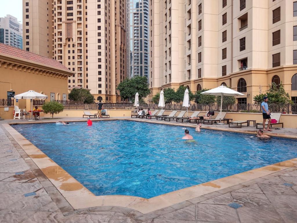 Exquisite 1 Bedrooms In Sadaf, Jumeirah Beach Residence - thumb 7