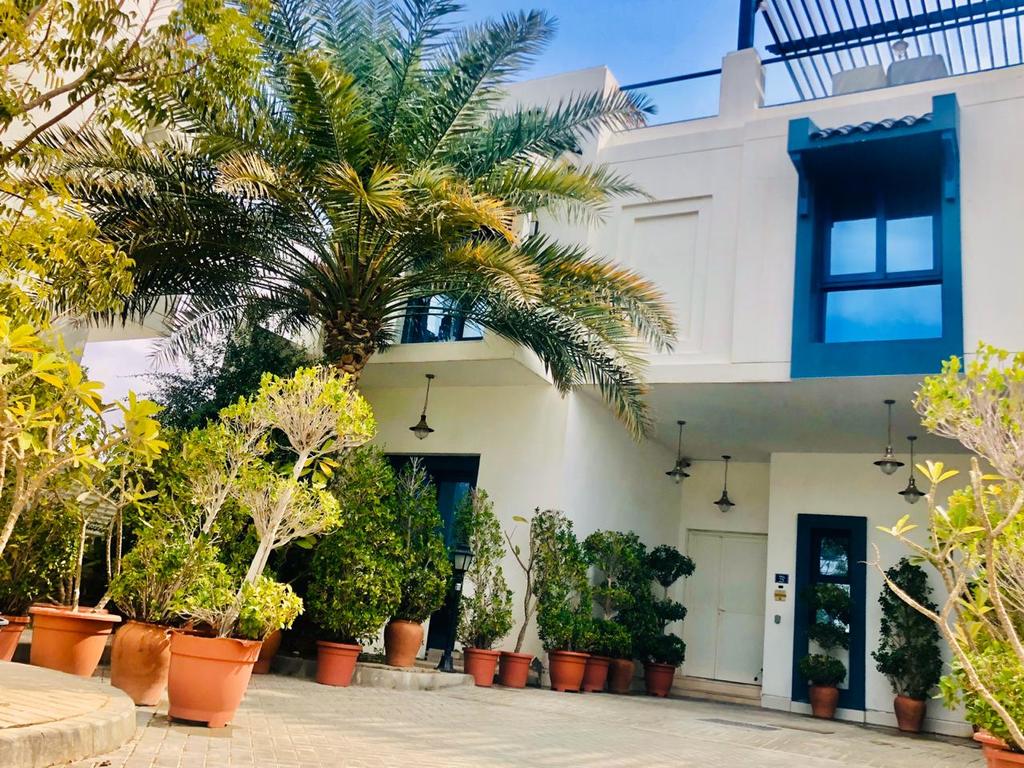 Exquisite Palm Villa With Private Beach, Palma Residences - thumb 4