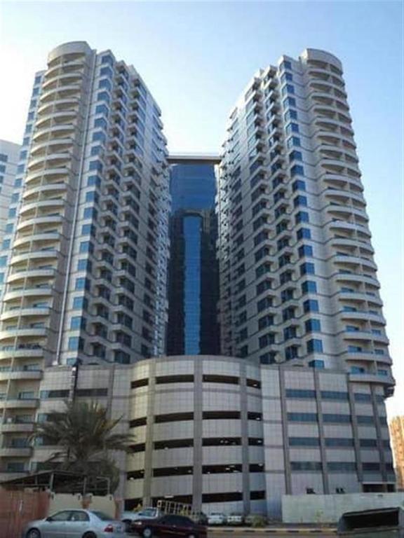 Falcon Tower - thumb 3
