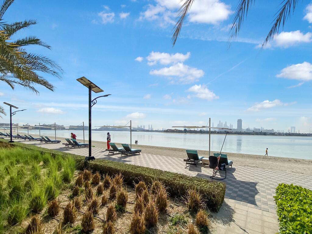 FAM Living - Palm Jumeirah Sarai Apartments - Private Beach - thumb 1
