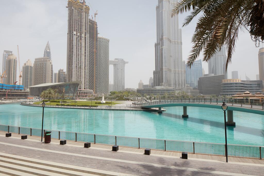 Fantastay Exotic 3 Bdr Duplex Villa With Fountain Views In Downtown Dubai - thumb 0