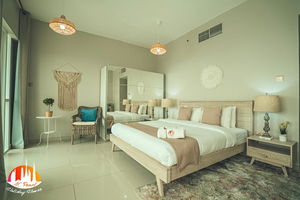 A C Pearl Holiday Homes - Pinnacle Of Marina